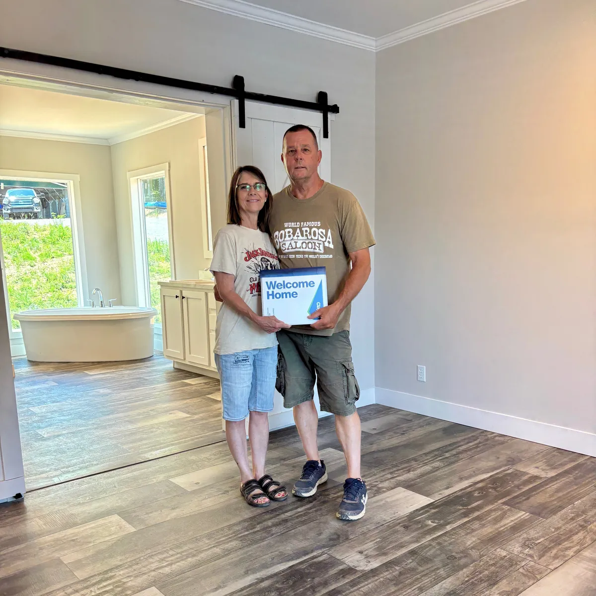 KIMBERLY S. welcome home image
