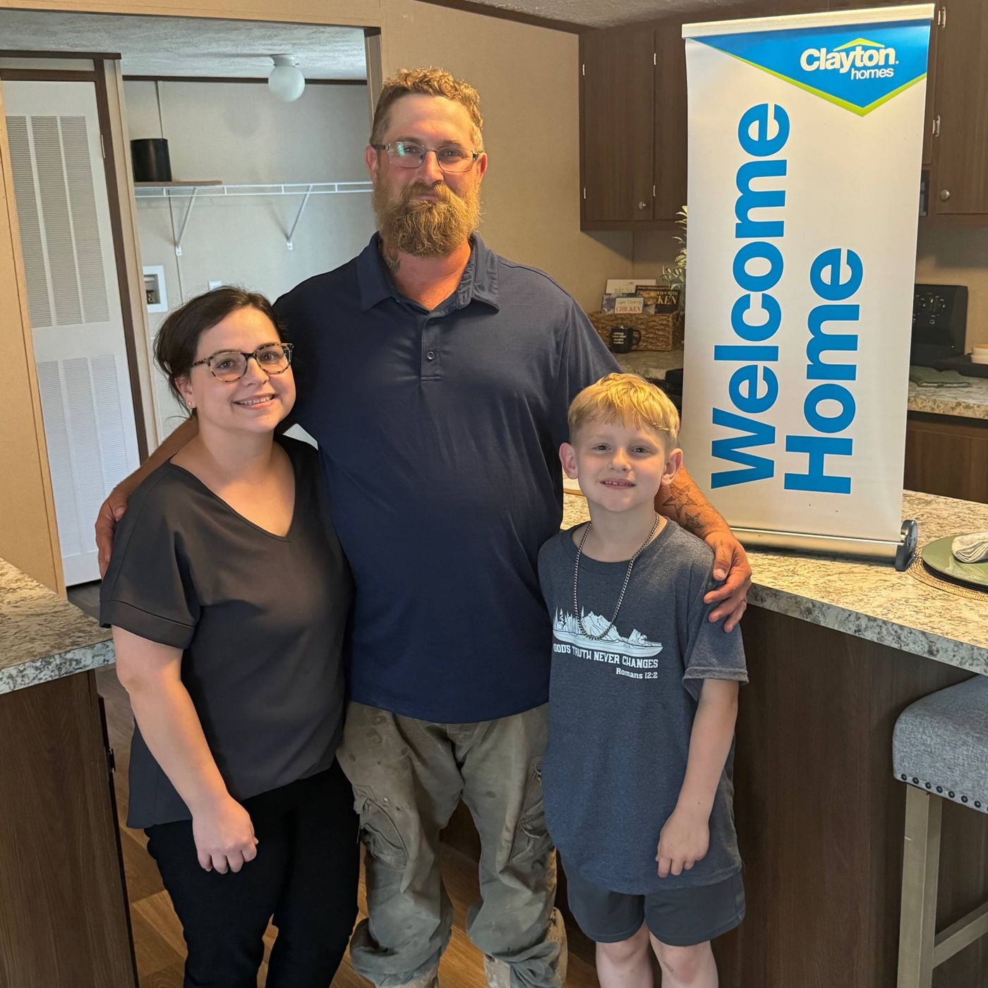 LINDY W. welcome home image