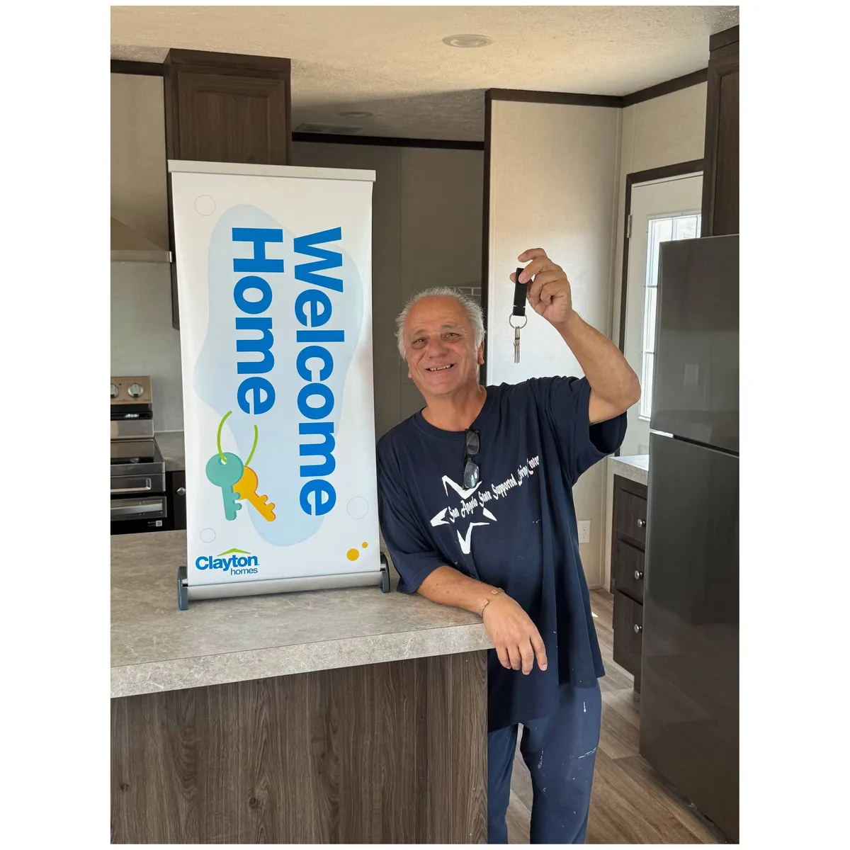 RUBEN E. welcome home image