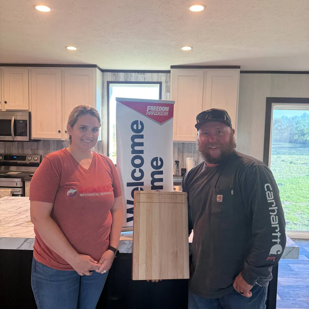 LAUREN L. welcome home image