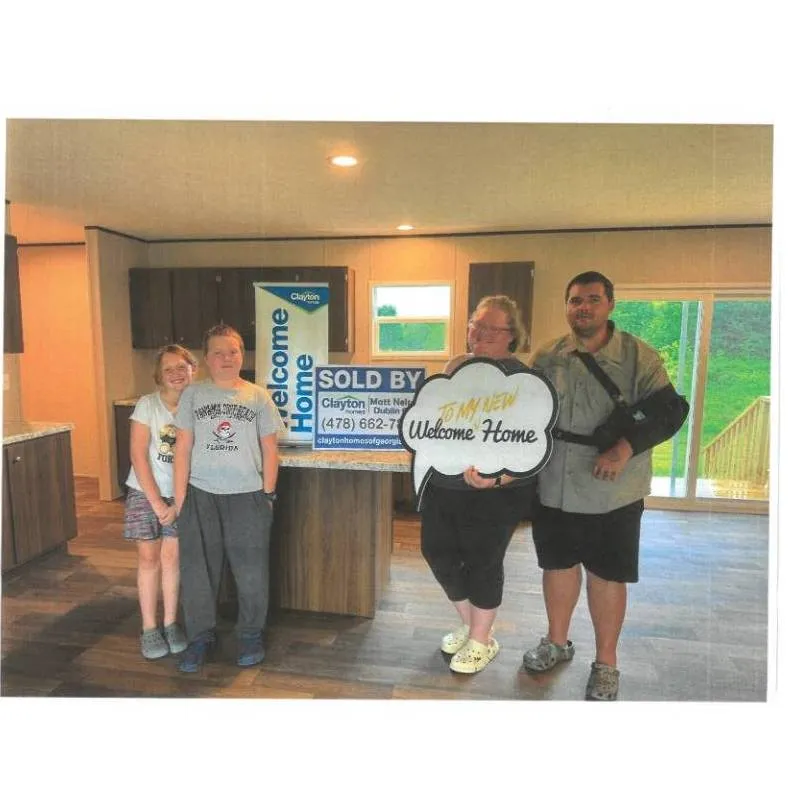 NICOLE H. welcome home image