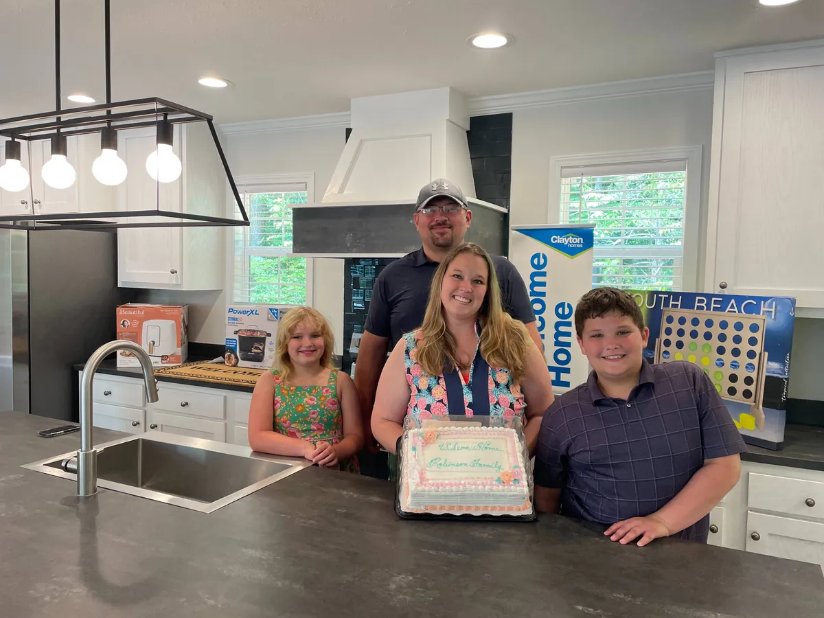 DAVID R. welcome home image