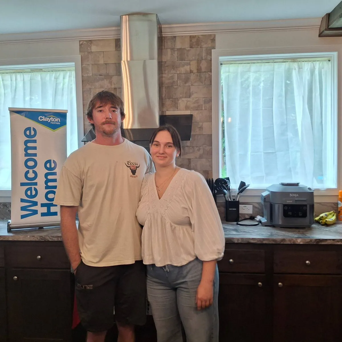 CHRISTY H. welcome home image