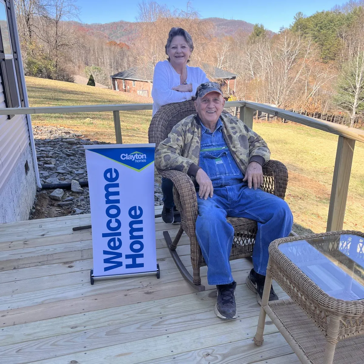 ROBERT E. welcome home image