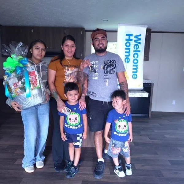PERLA F. welcome home image