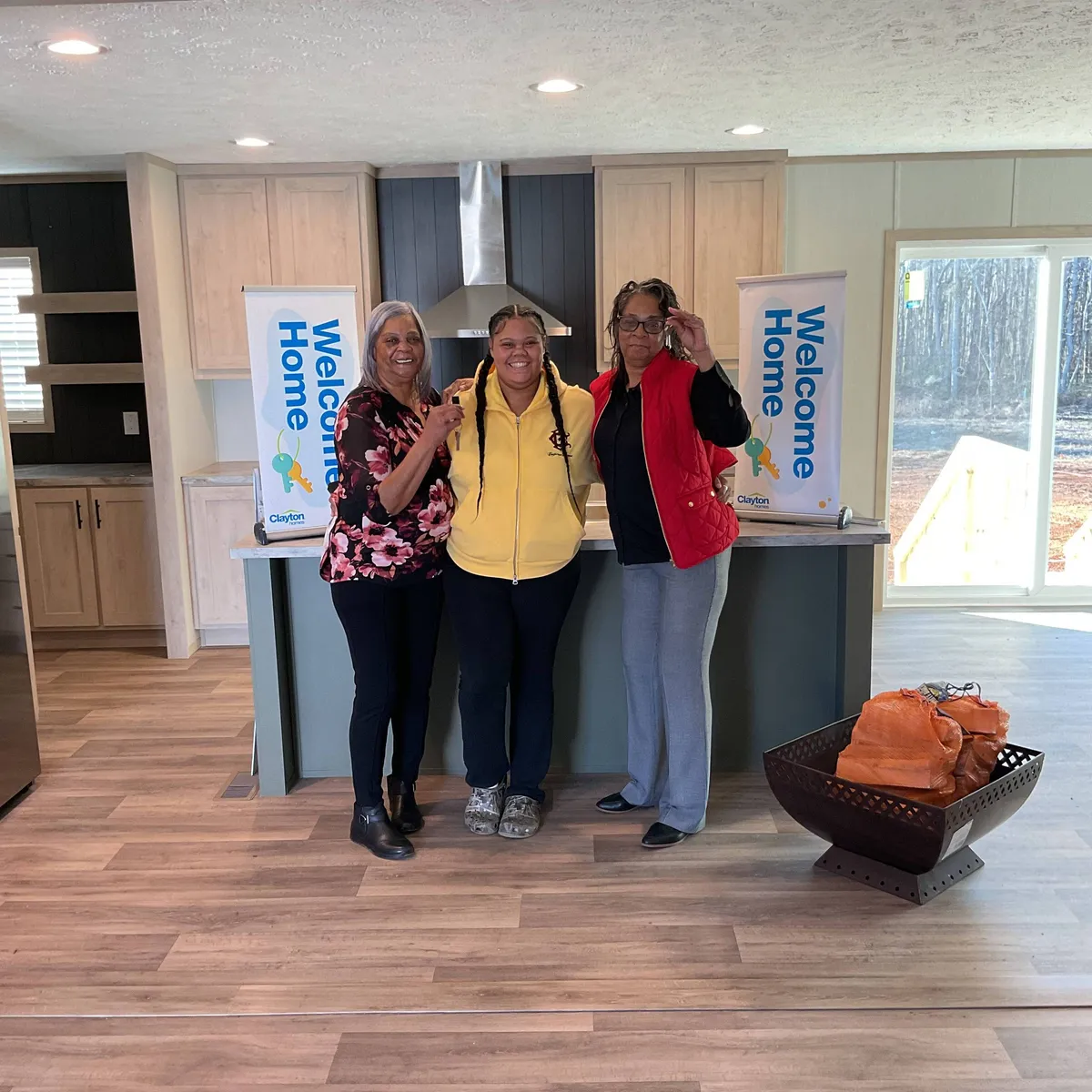 SANDRA L. welcome home image