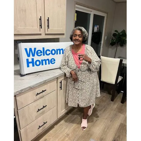 PAULETTE W. welcome home image