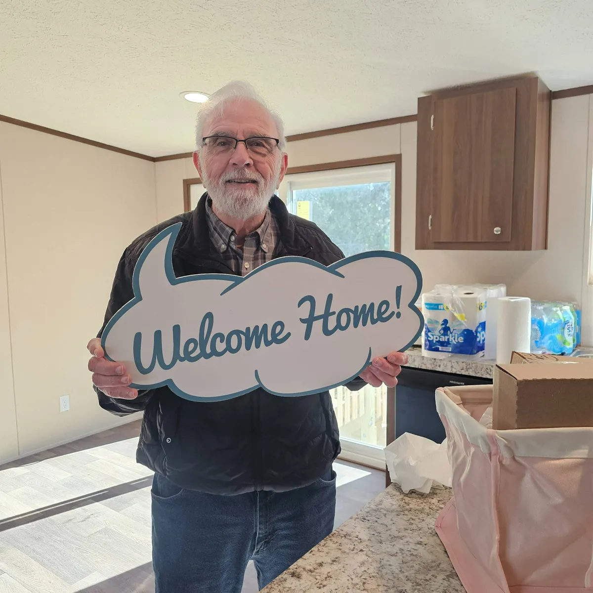 LINDA R. welcome home image