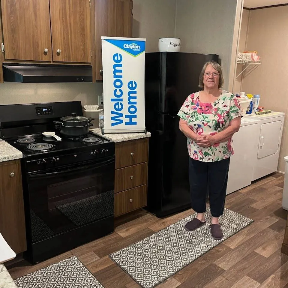 SHIRLEY Y. welcome home image