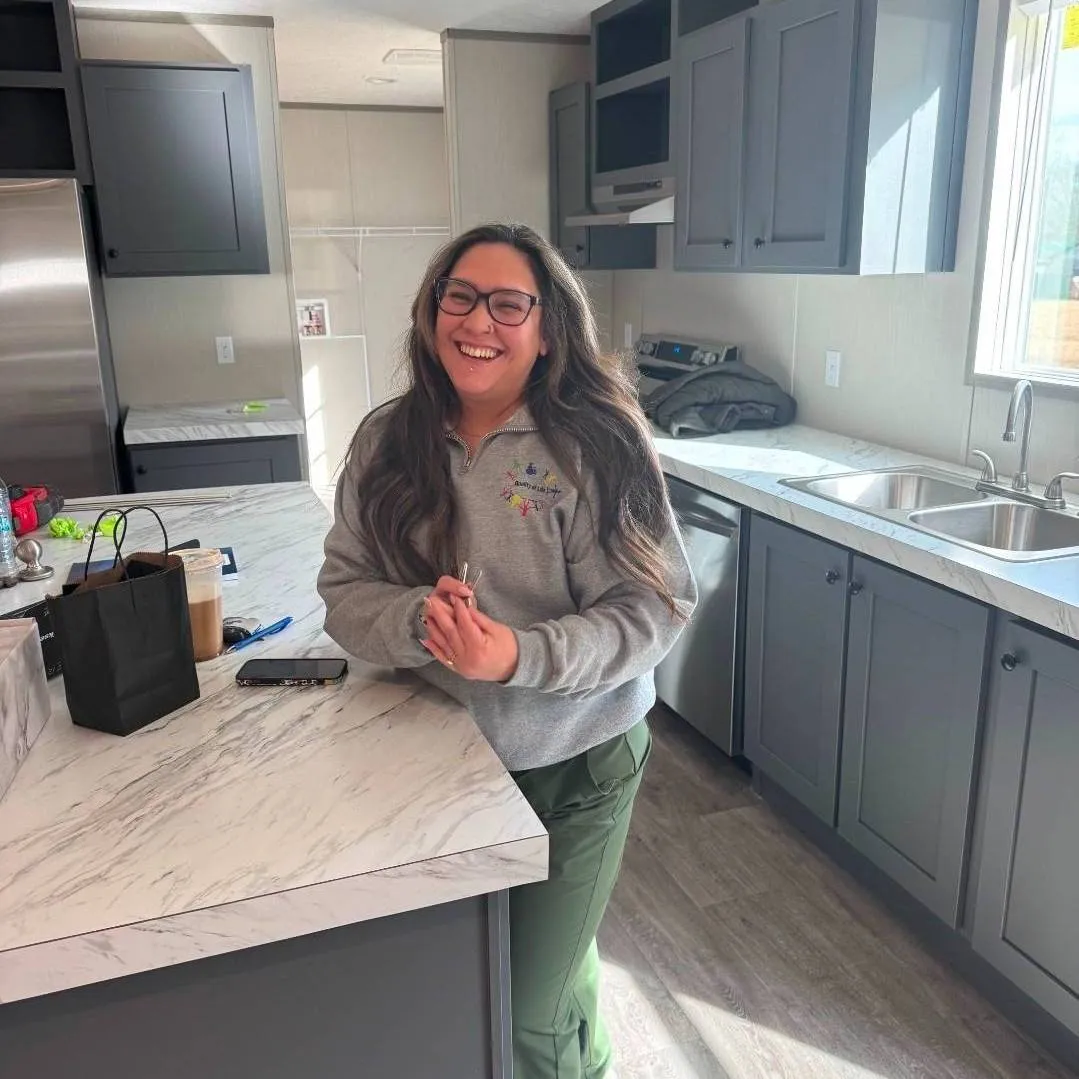 ELIZABETH E. welcome home image