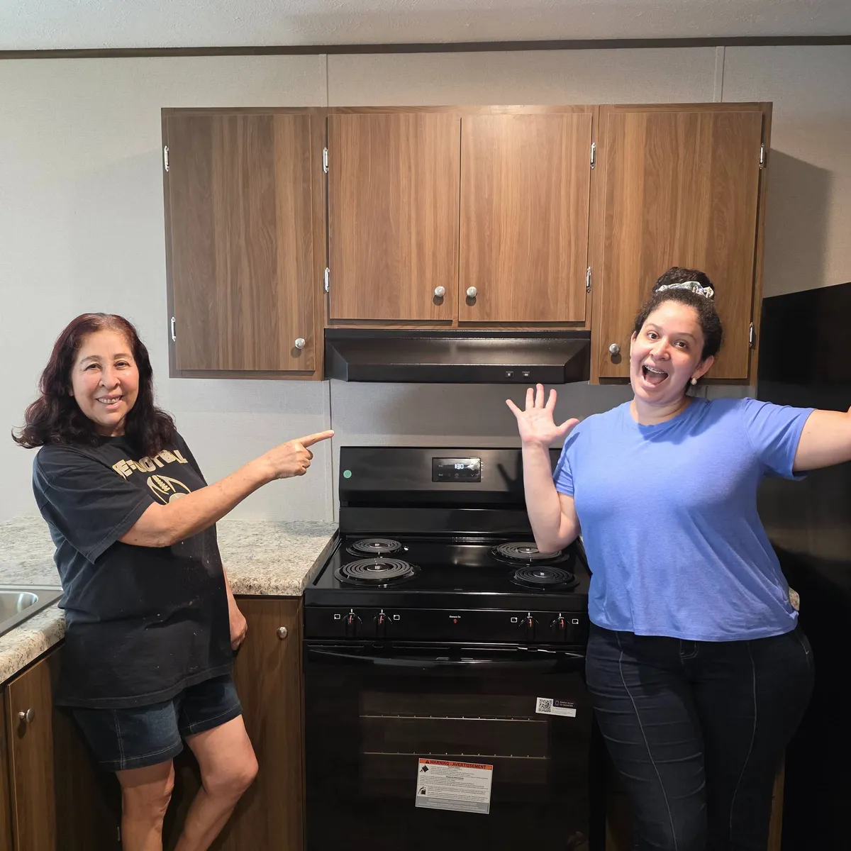 FARCLAR L. welcome home image