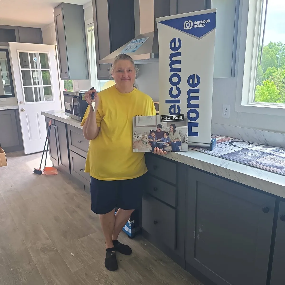 DEBBIE E. welcome home image