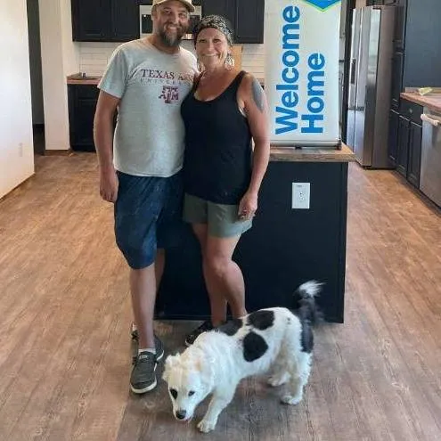 AMANDA M. welcome home image