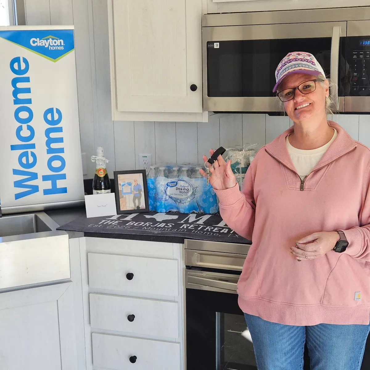 SANDRA B. welcome home image