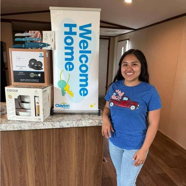 PAULA R. welcome home image