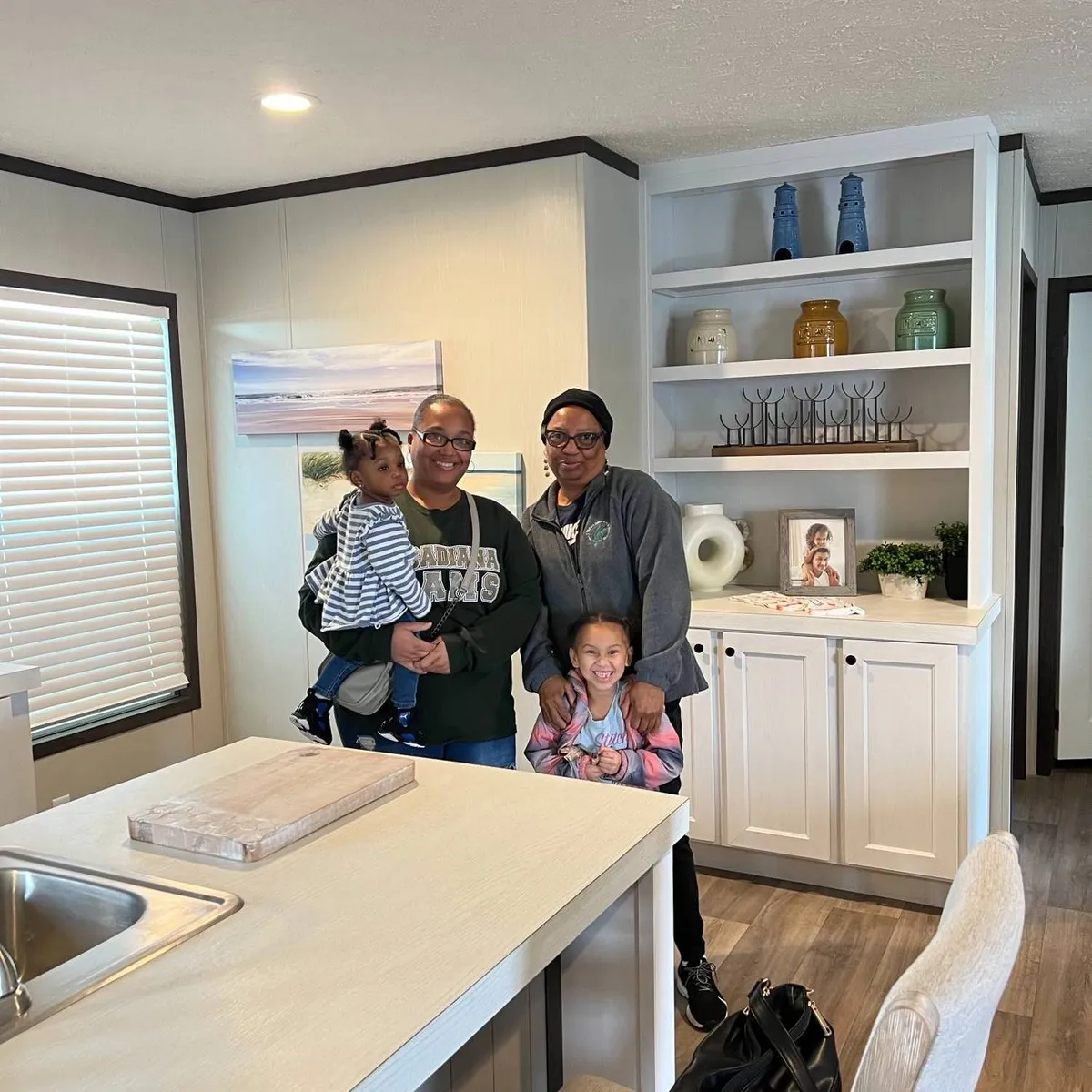 CANDI T. welcome home image