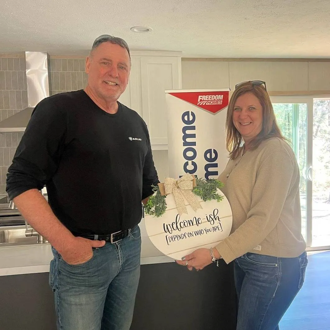 DERREK DONALD T. welcome home image