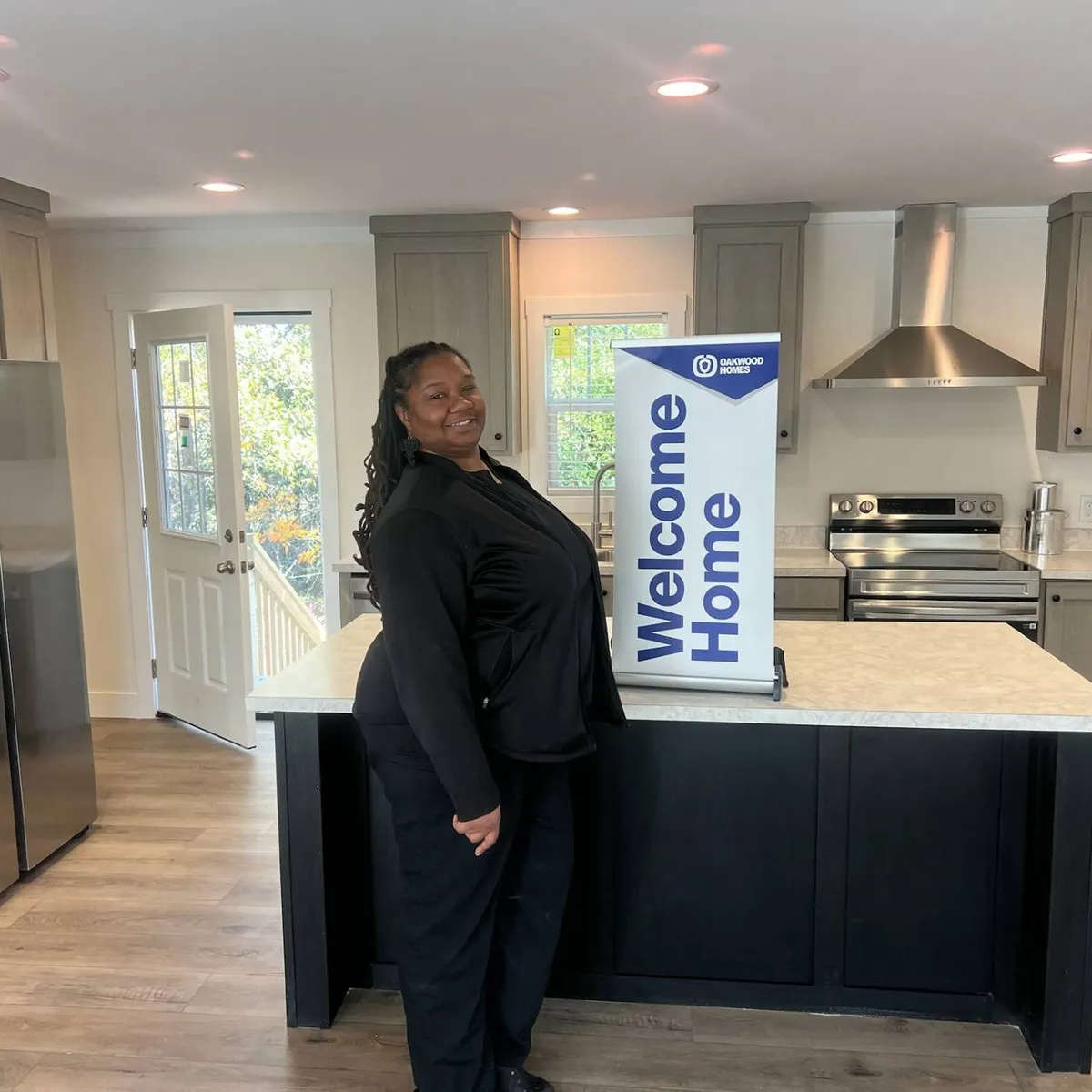 ANNETTE C. welcome home image