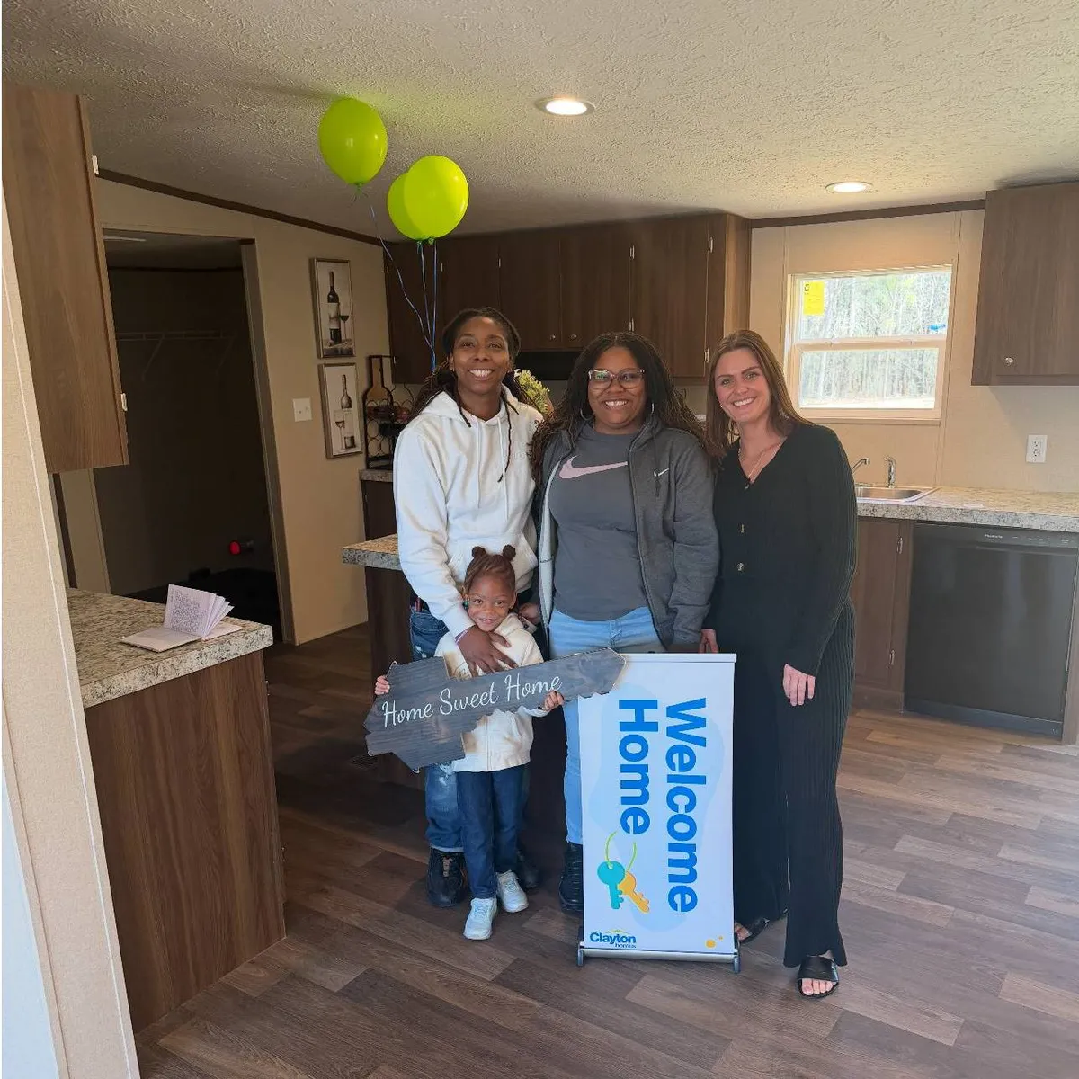 AMANDA W. welcome home image