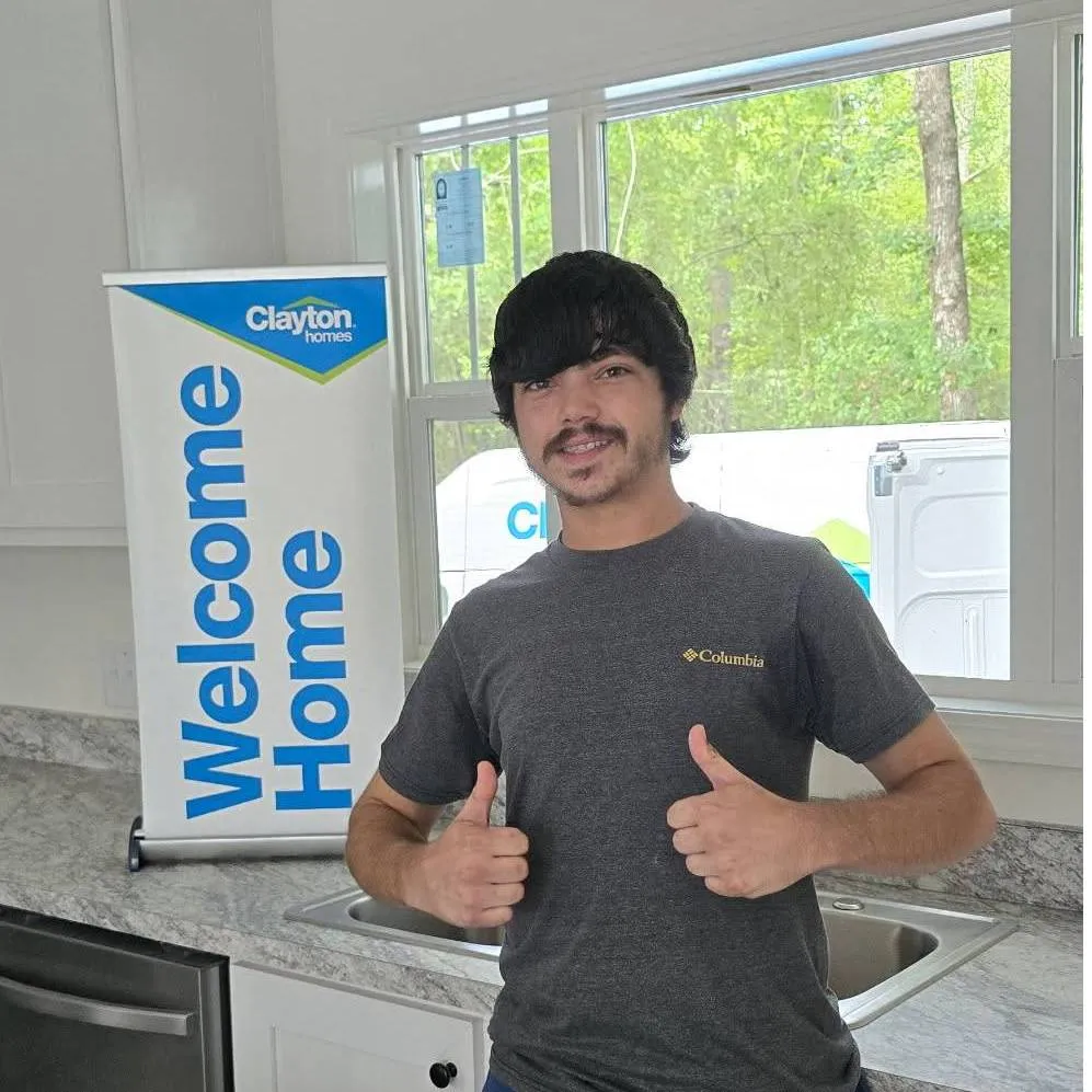 LANDON WALKER H. welcome home image
