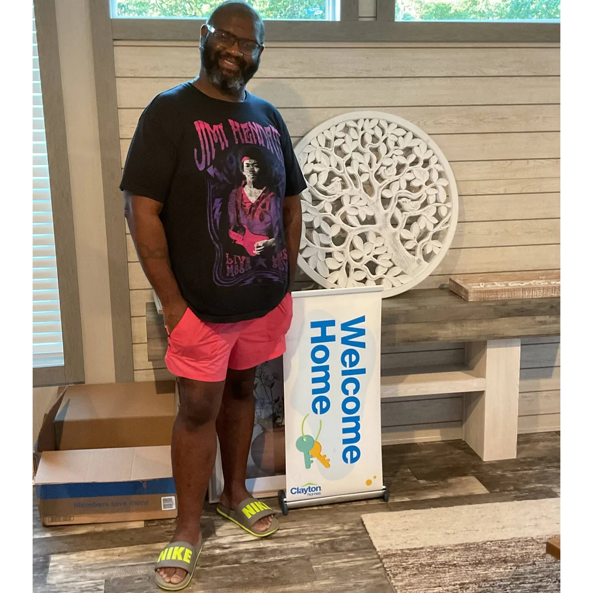 LEONARD B. welcome home image