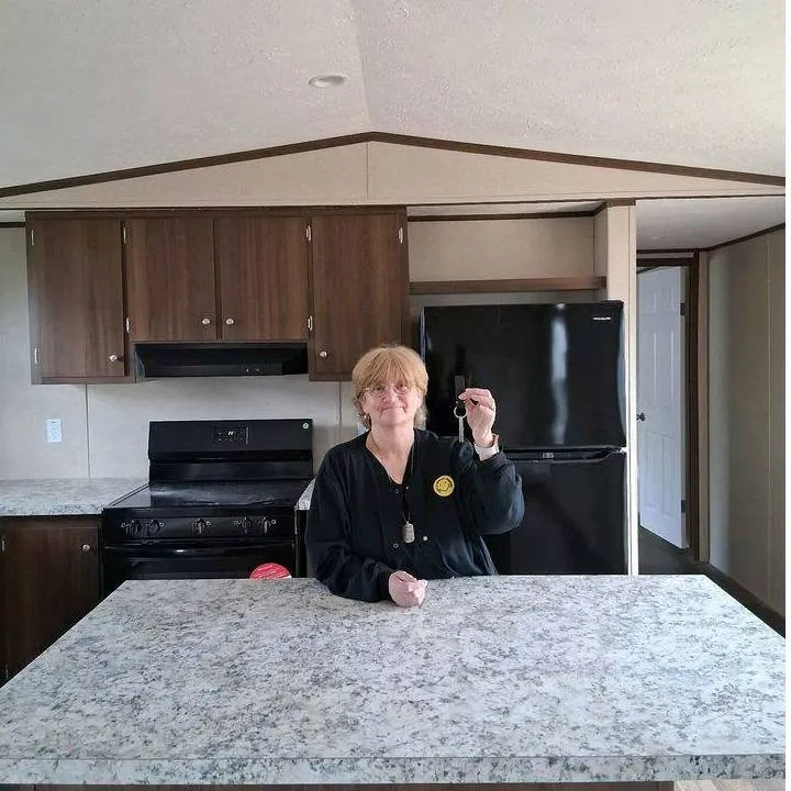 Nora M. welcome home image