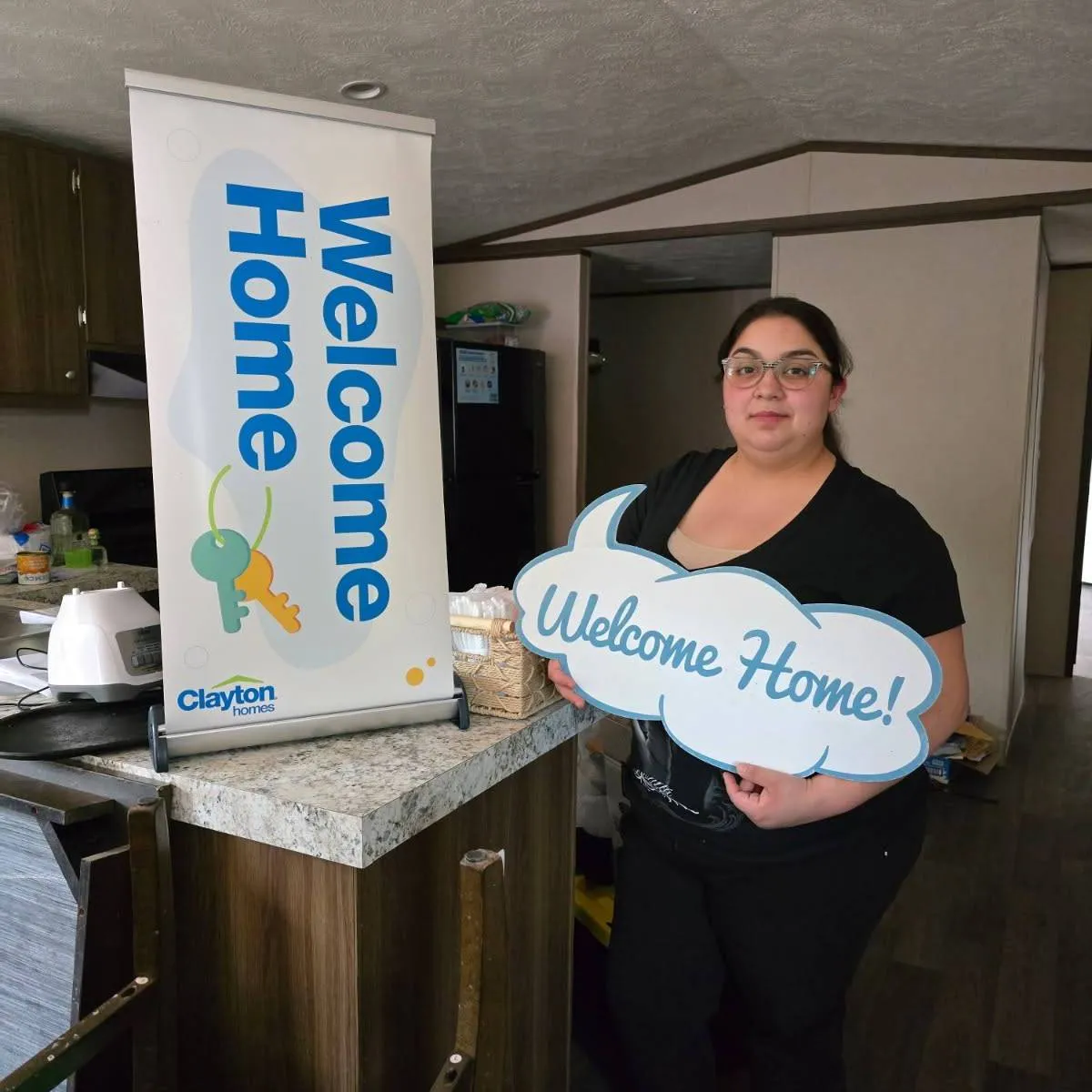 VICTORIA M. welcome home image