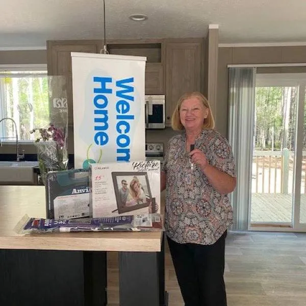 SUSAN J. welcome home image