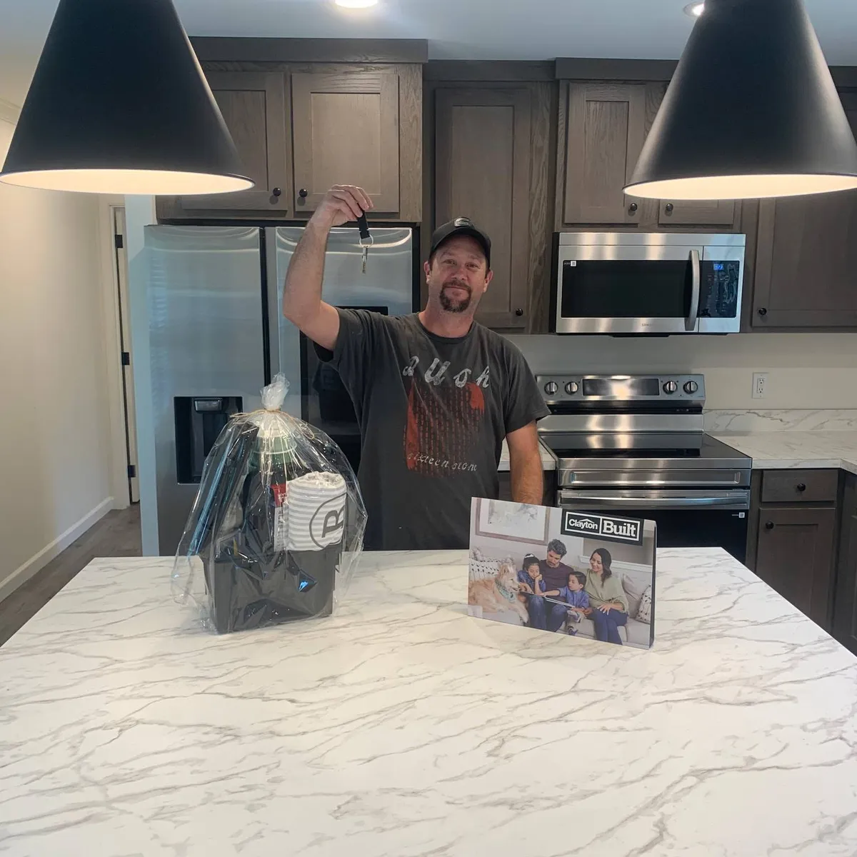 JEFFERY B. welcome home image