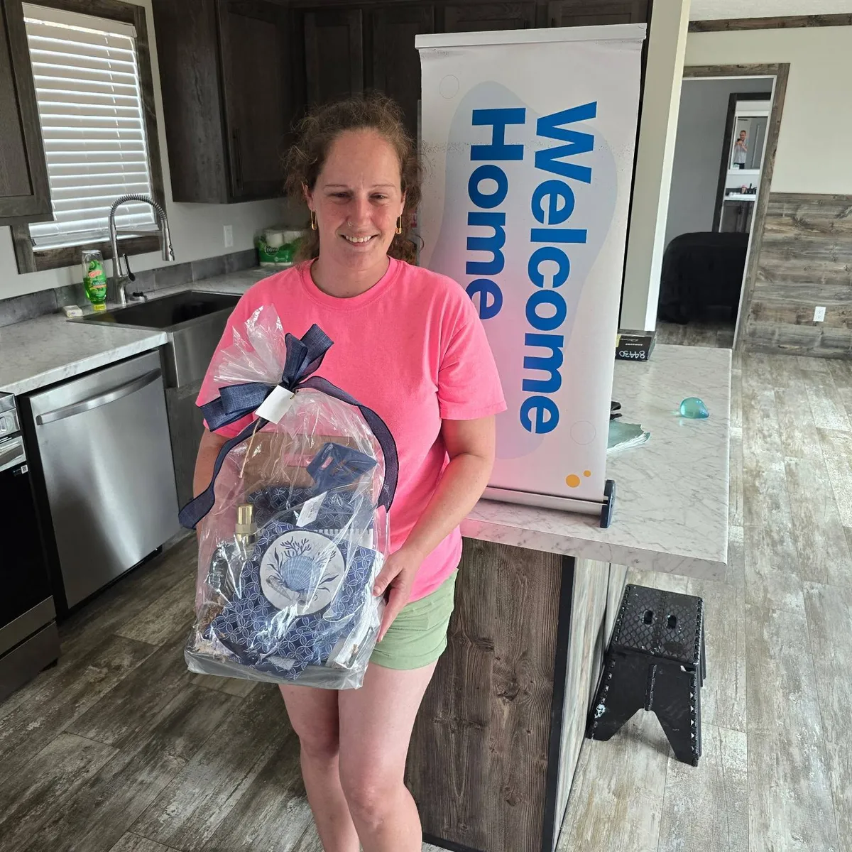 AMBER S. welcome home image