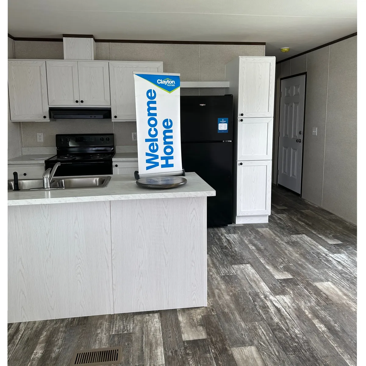THOMAS P. welcome home image