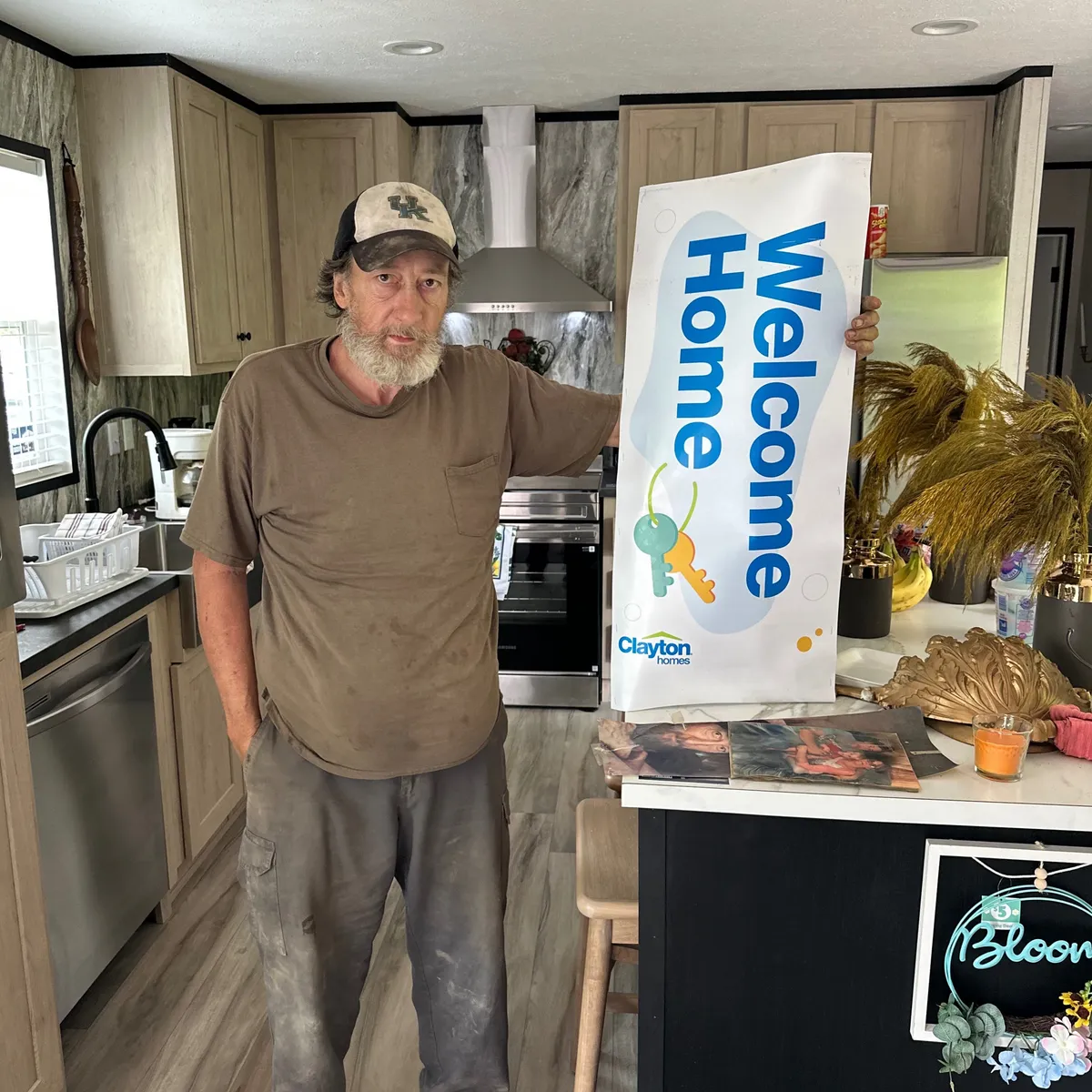 EARL W. welcome home image