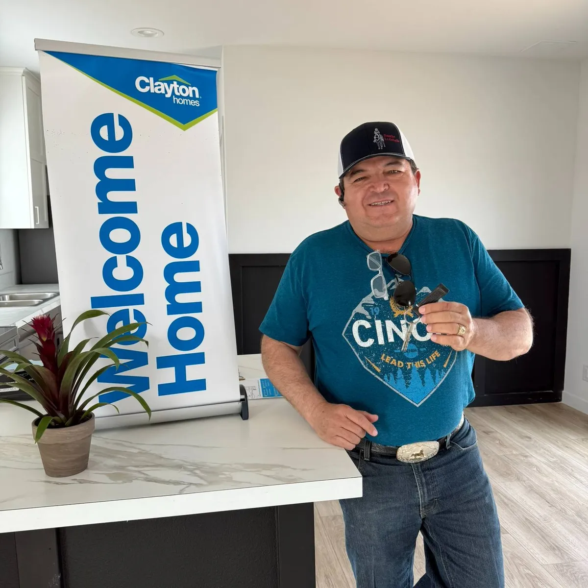 MARTIN C. welcome home image