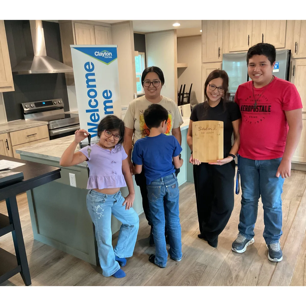 SERGIO S. welcome home image