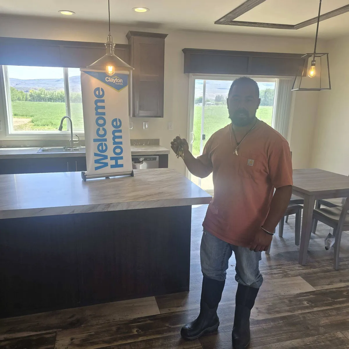 HEREDON P. welcome home image