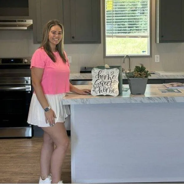 CHEYENNE J. welcome home image