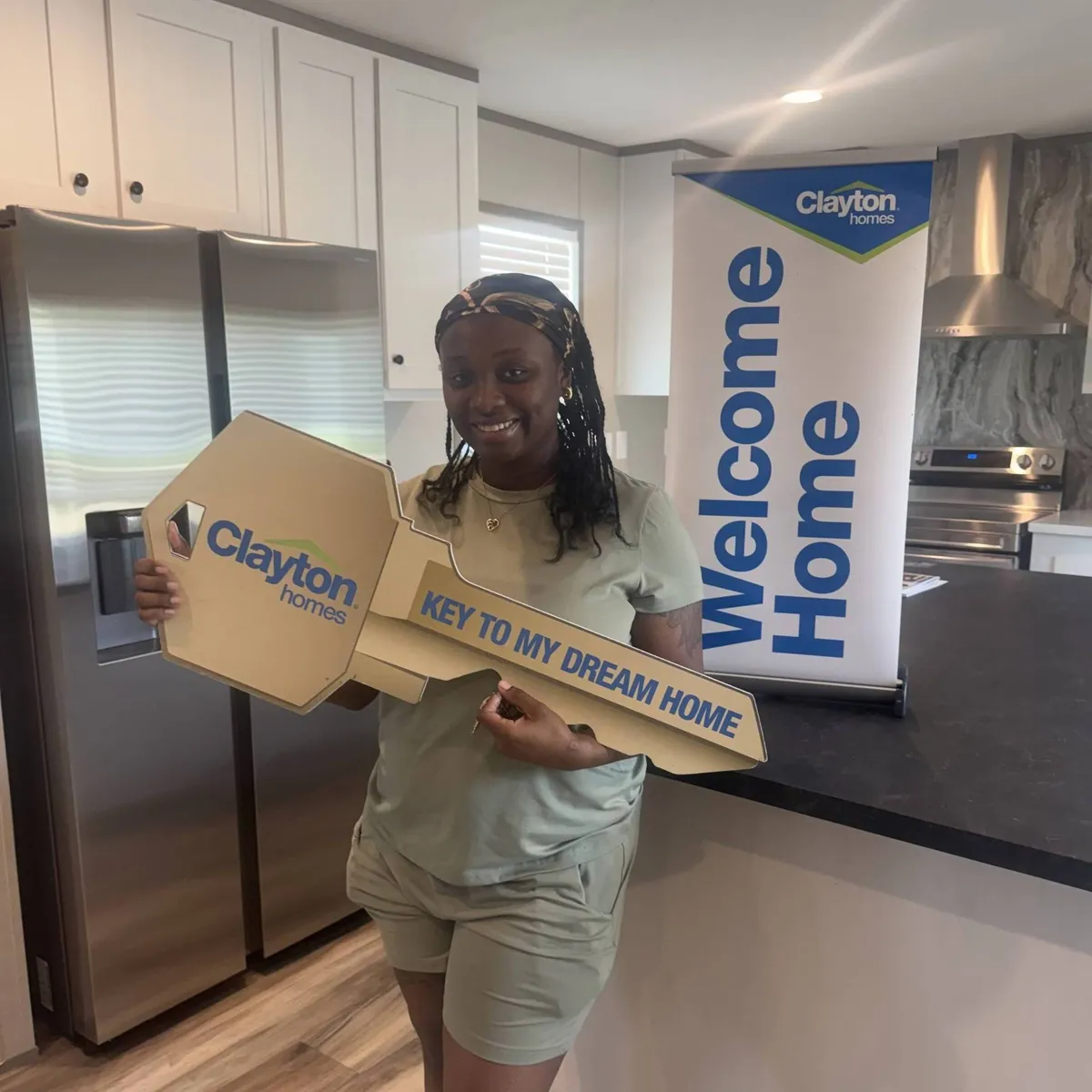 YAHAIRA A. welcome home image