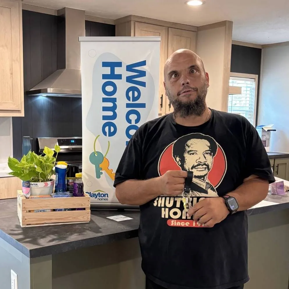 DANIEL W. welcome home image