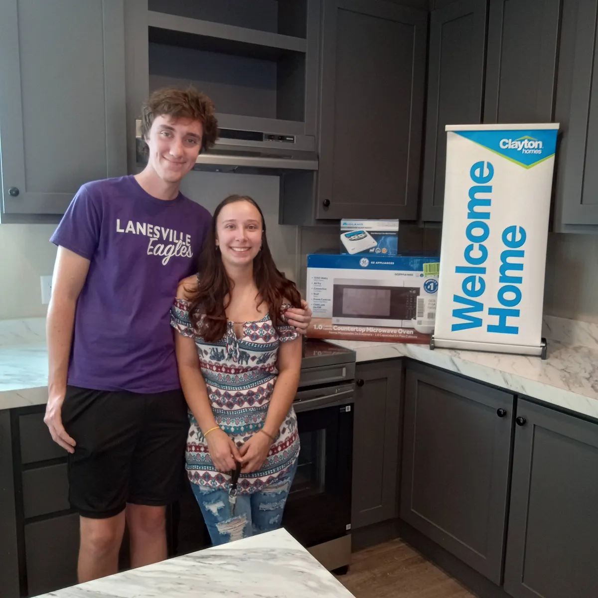 NICOLE B. welcome home image