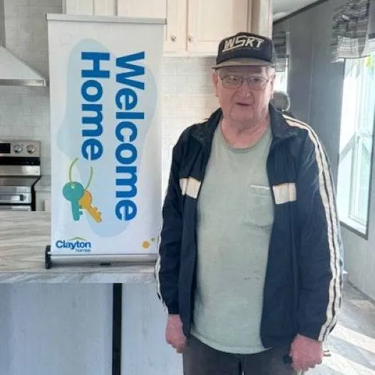 Ernest R. welcome home image