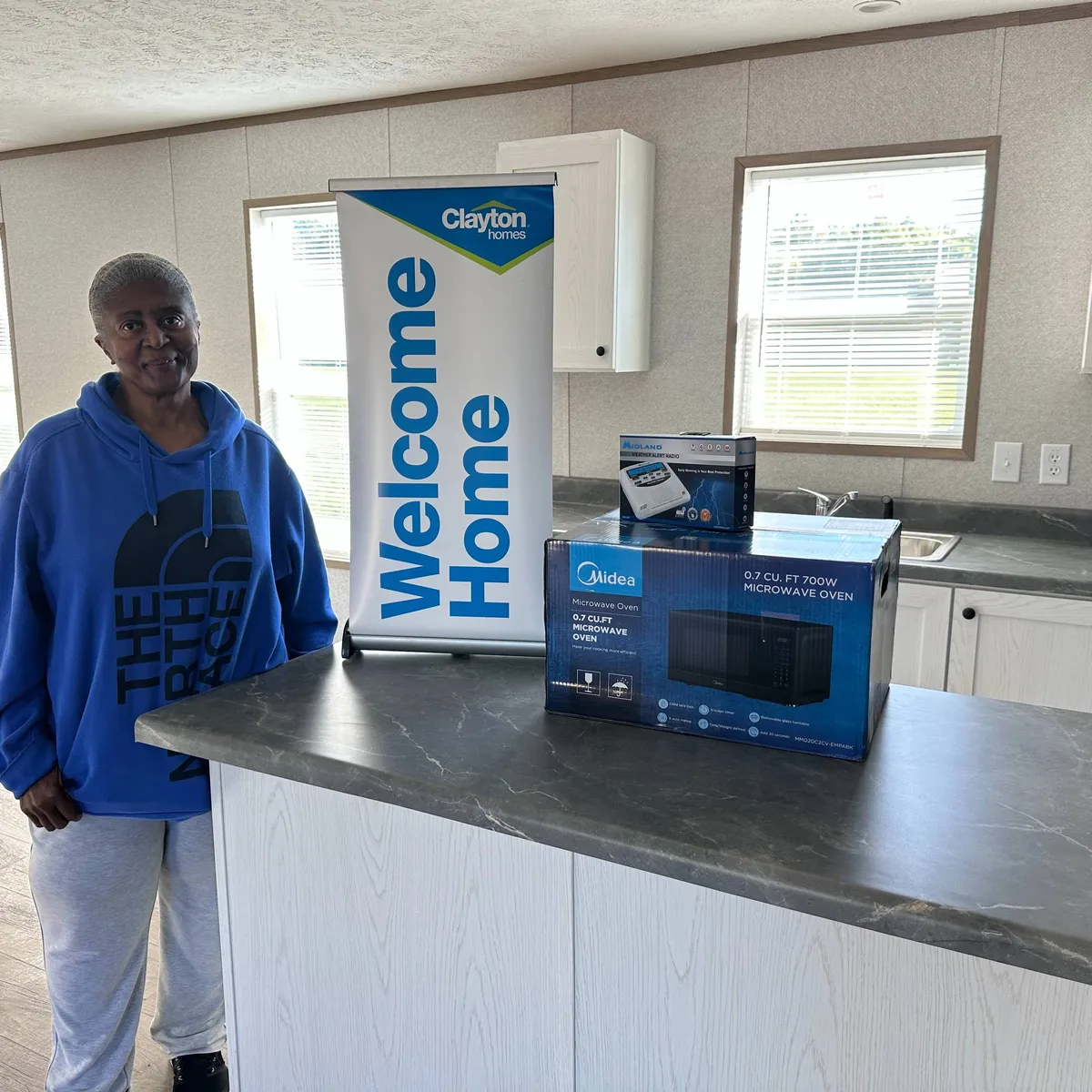 LESLIE N. welcome home image