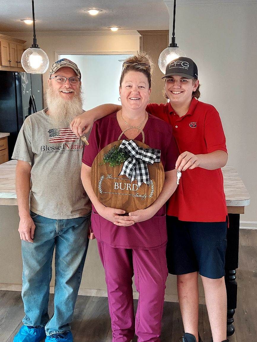 Home Oakwood Homes of Farmville