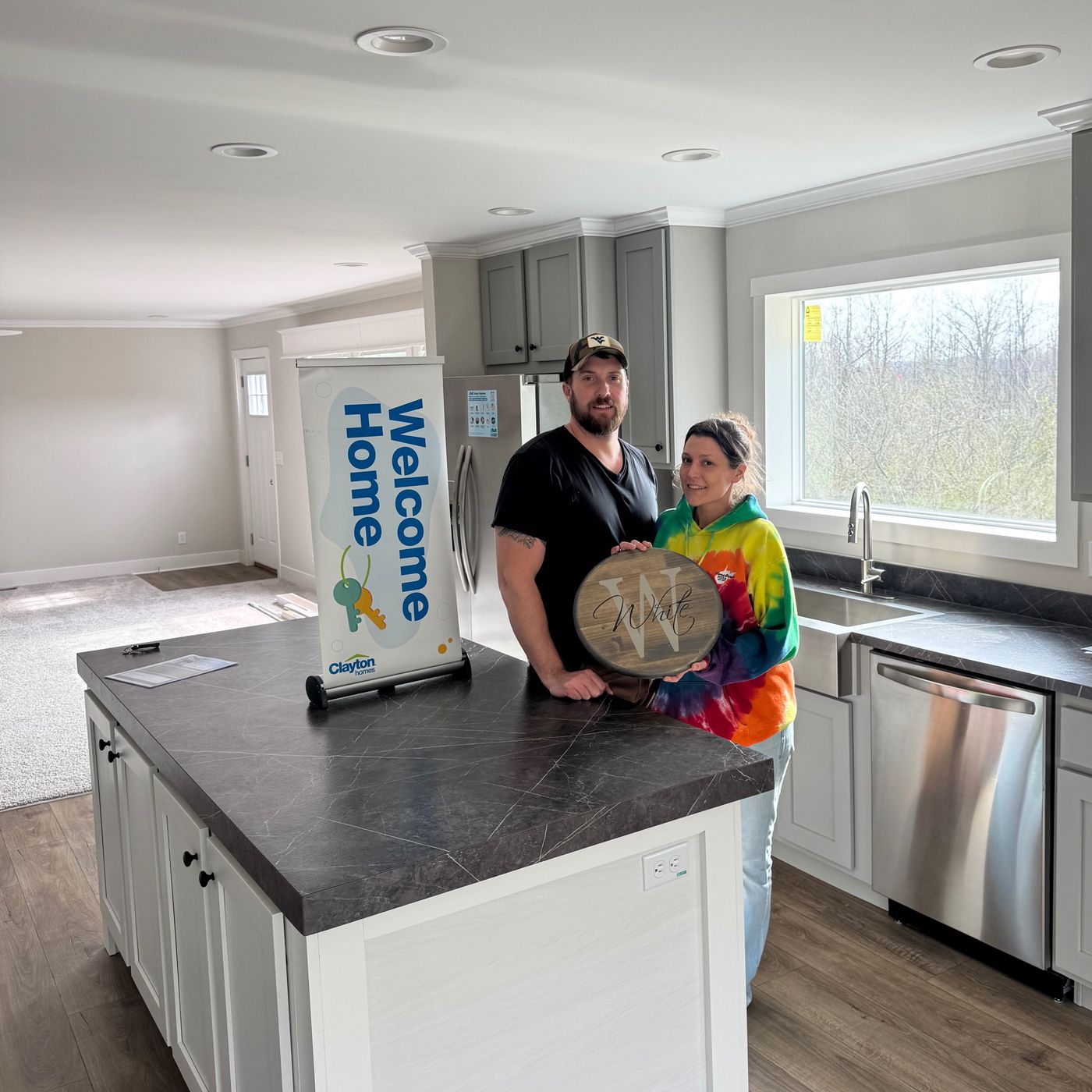 JONATHAN W. welcome home image