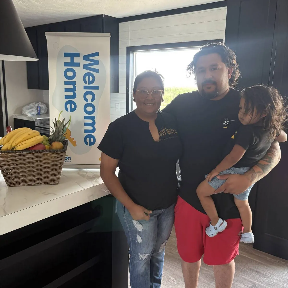 CRISTIAN P. welcome home image