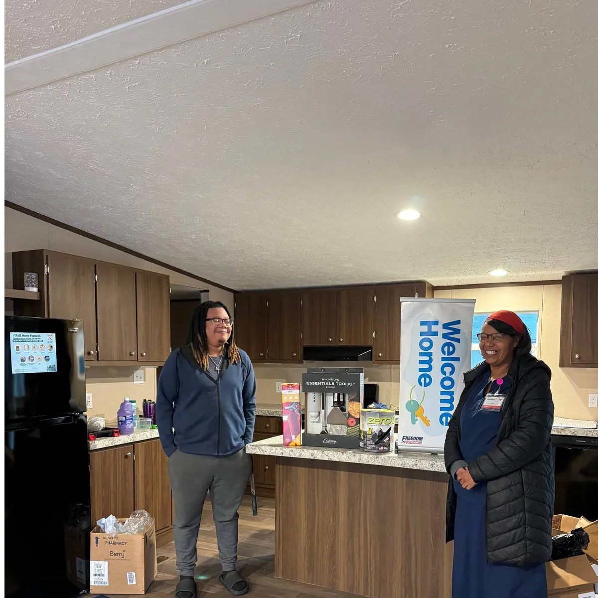 KIMBERLY E. welcome home image