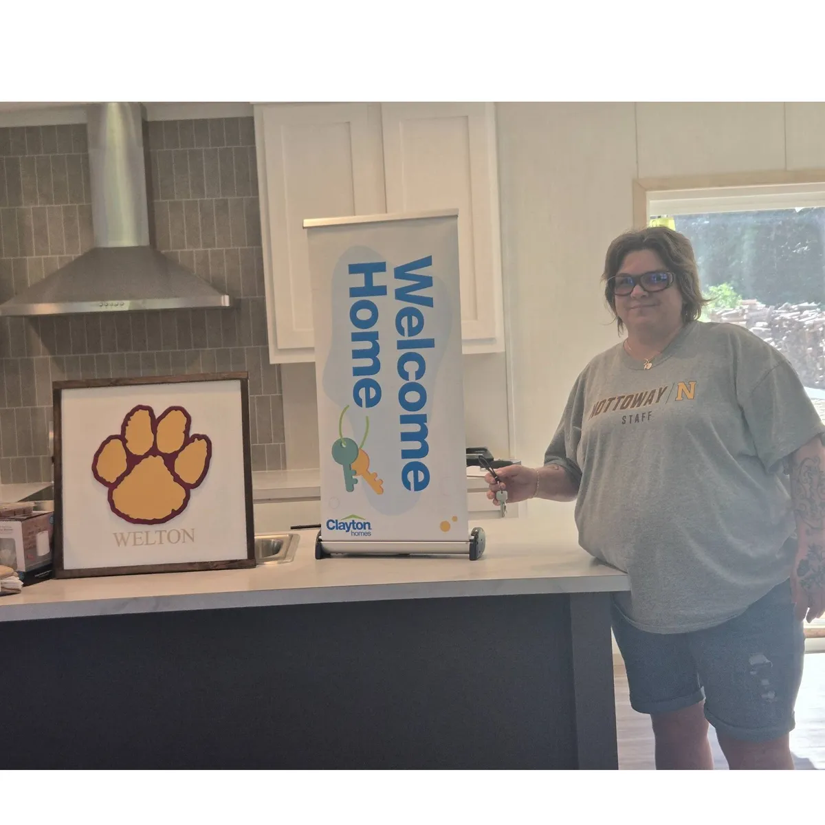 PAMELA W. welcome home image