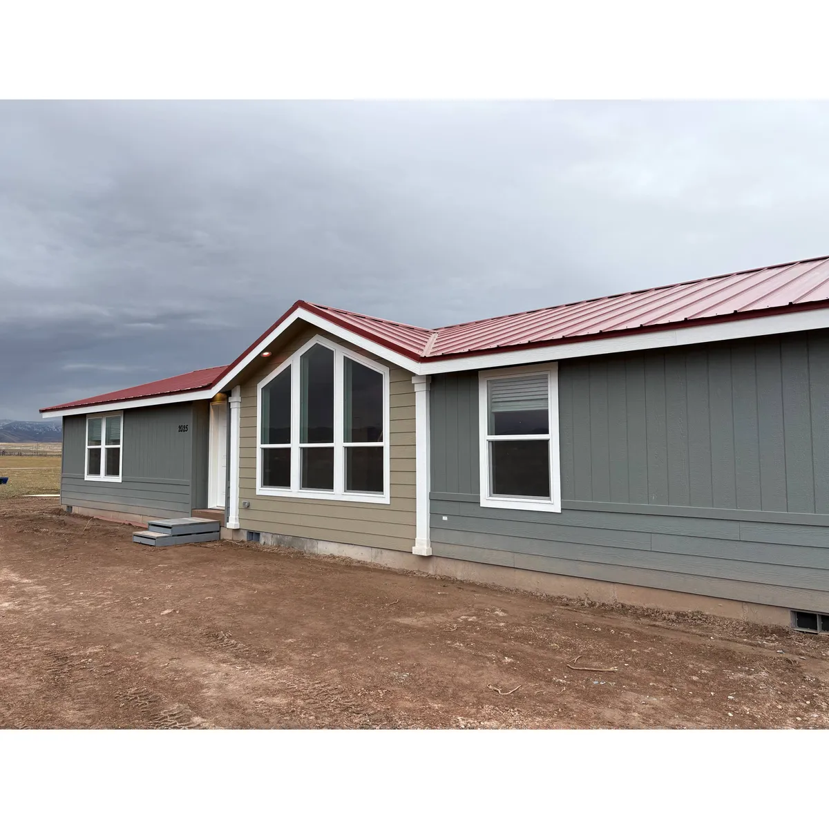 LYNN T. welcome home image