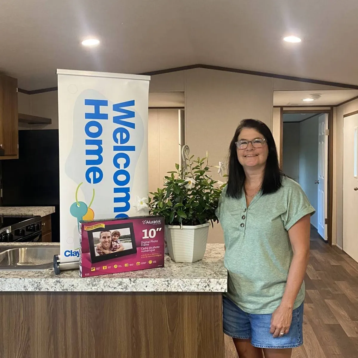 TRACEY H. welcome home image