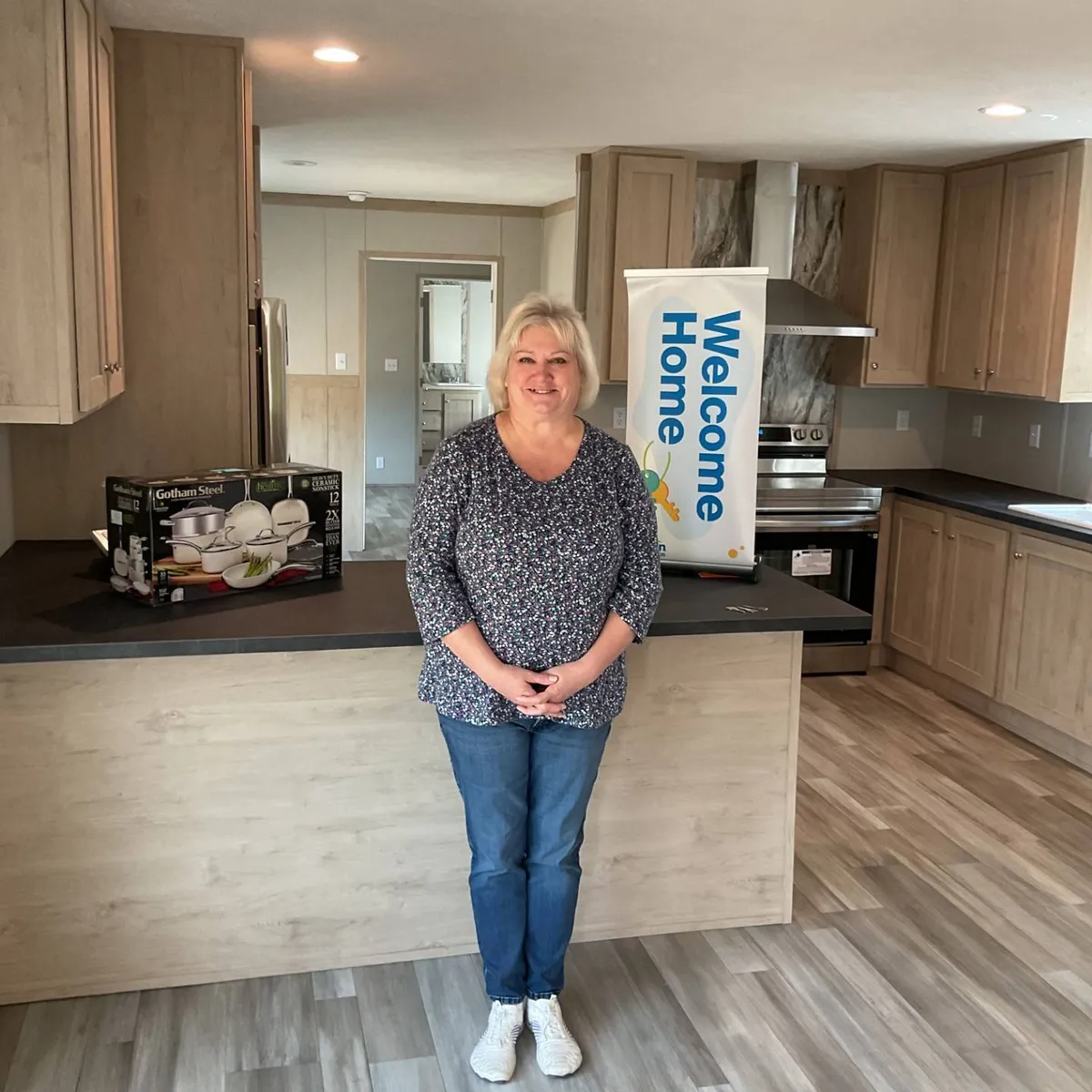 JENNIFER S. welcome home image