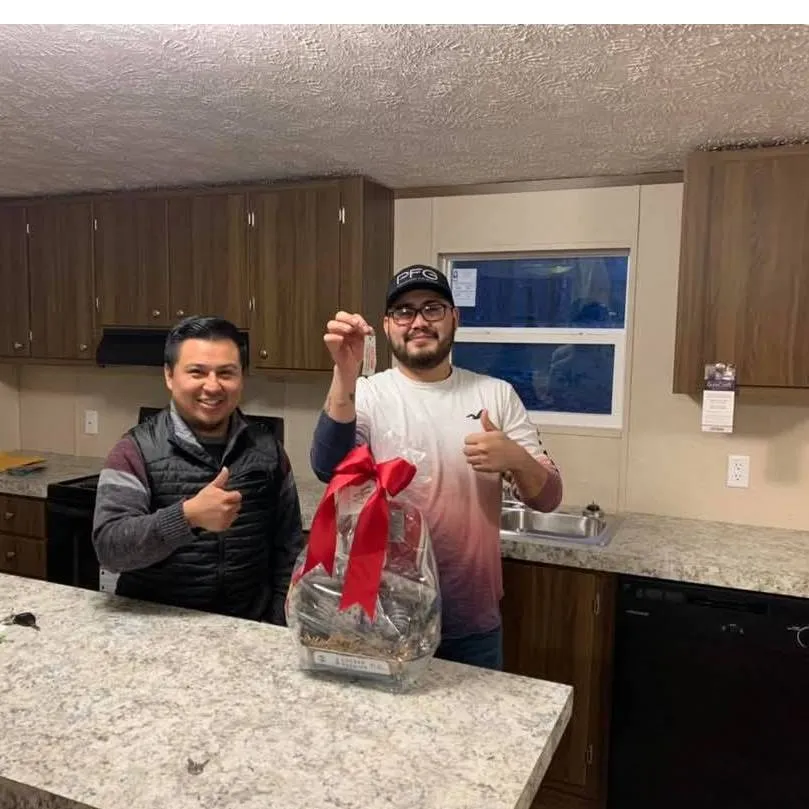 Manuel Lopez L. welcome home image